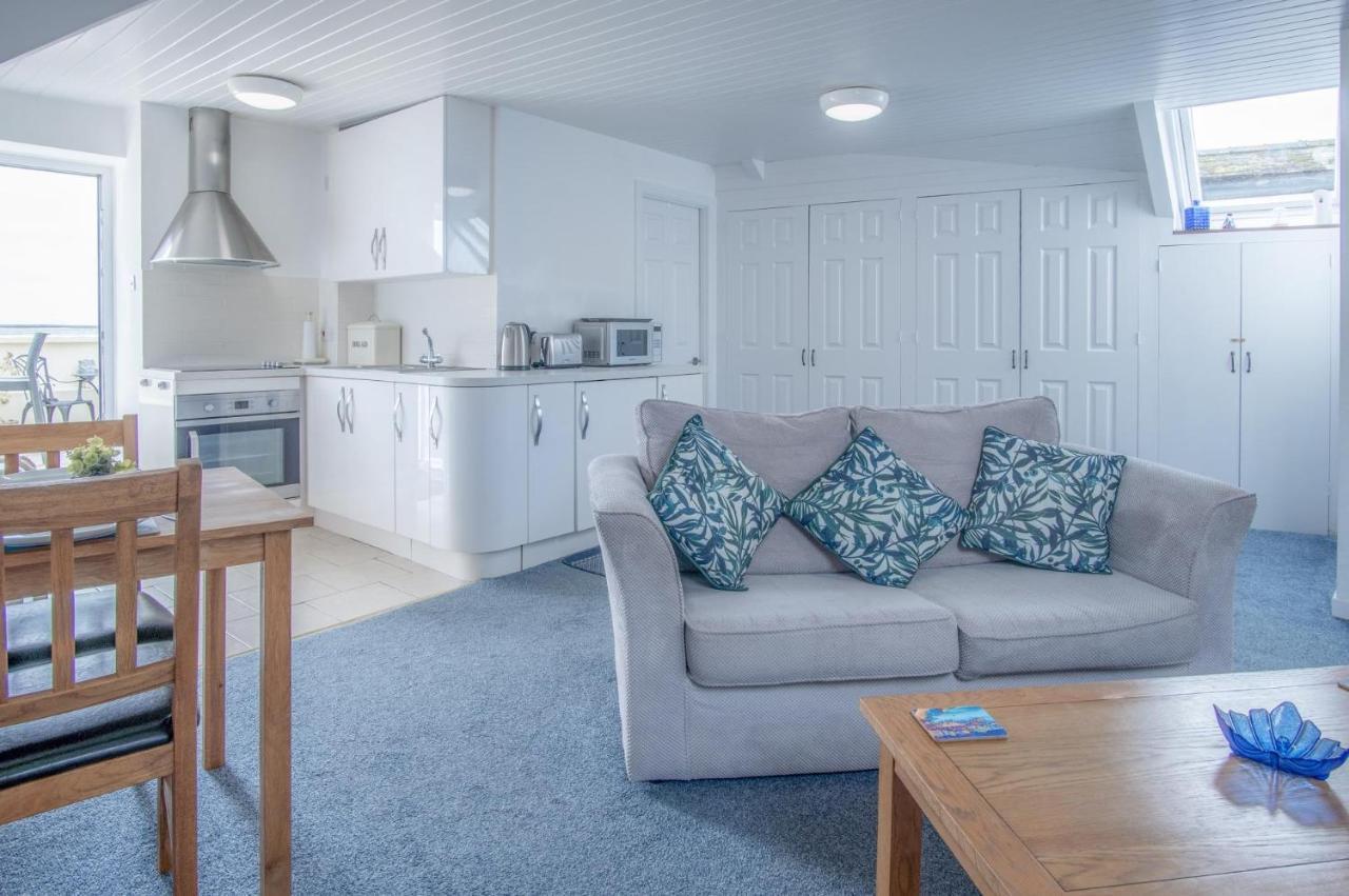 St Julians View - 1 Bedroom Apartment - Tenby Exteriör bild