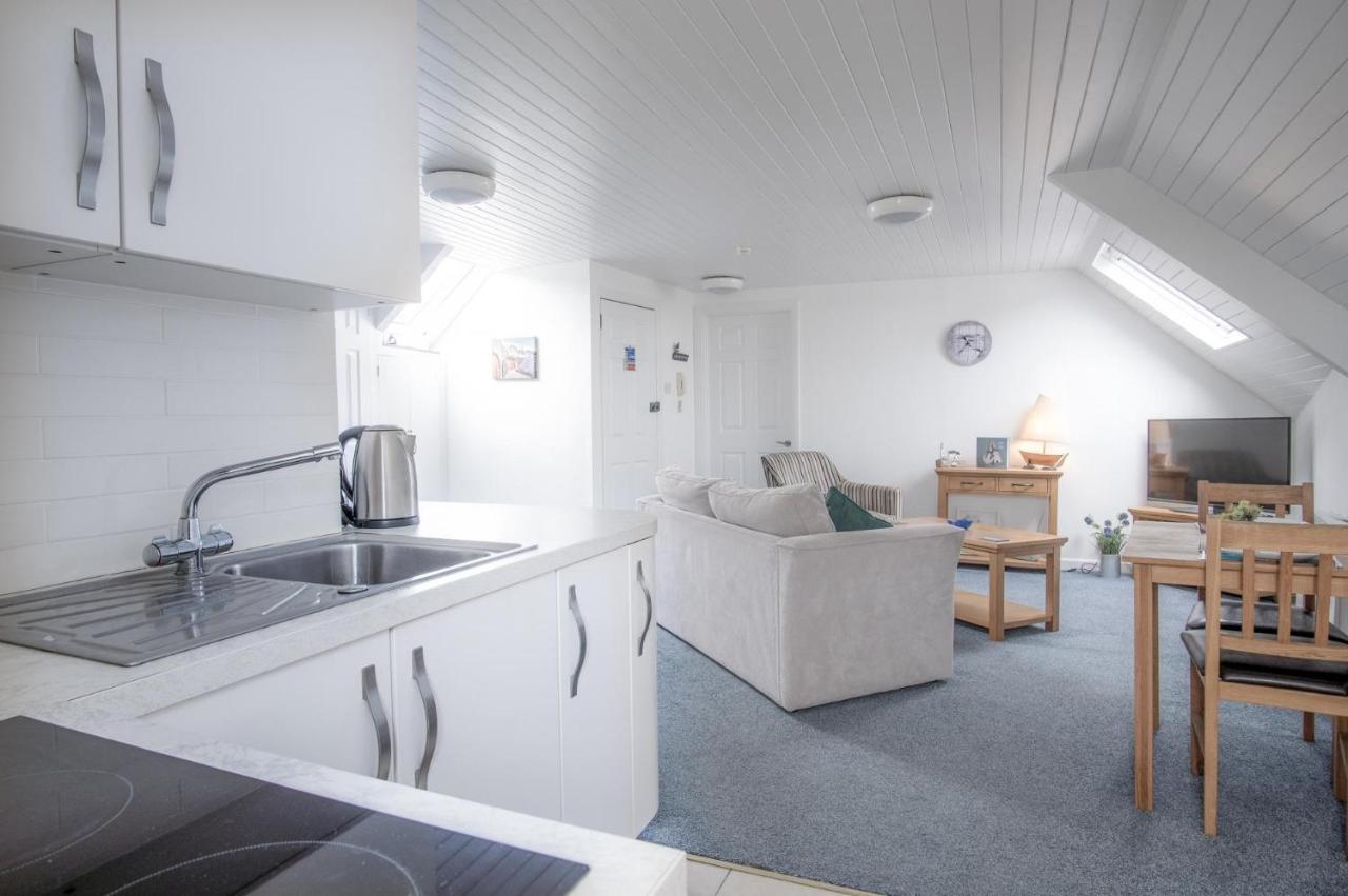 St Julians View - 1 Bedroom Apartment - Tenby Exteriör bild