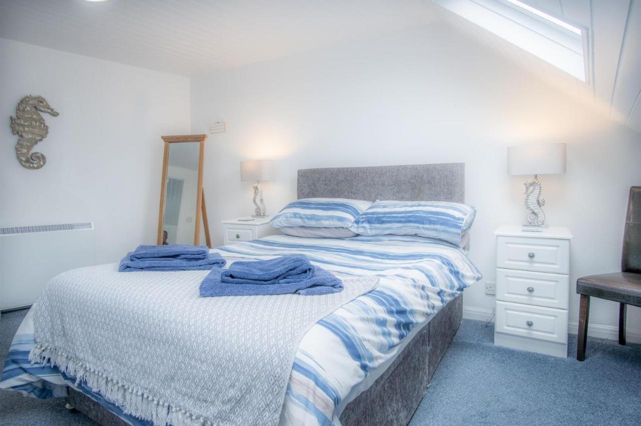 St Julians View - 1 Bedroom Apartment - Tenby Exteriör bild